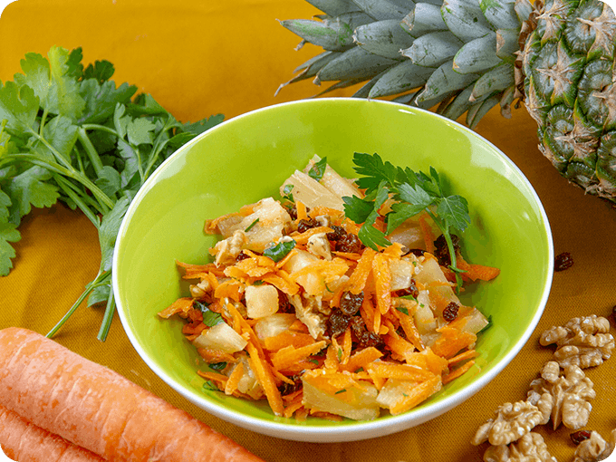 Anikas Ananas Salat mit Karotten